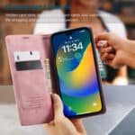Caseme retro bookcase iPhone 14 Pro hoesje - Roze - 8