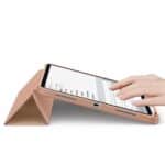 Solidenz TriFold Hoes iPad 11 en iPad 10 - 2025 / 2022 10.9 inch - Roségoud - 5